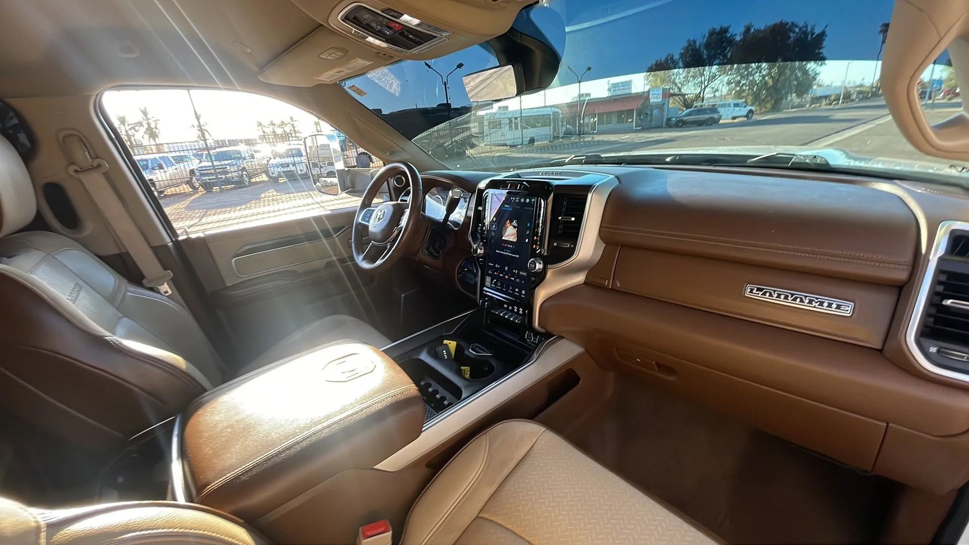 Used 2022 RAM 3500 Laramie image 12