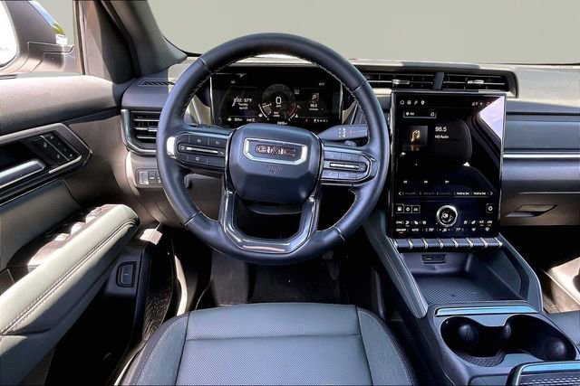 Used 2026 GMC Terrain AT4 w/ Convenience Package III image 8