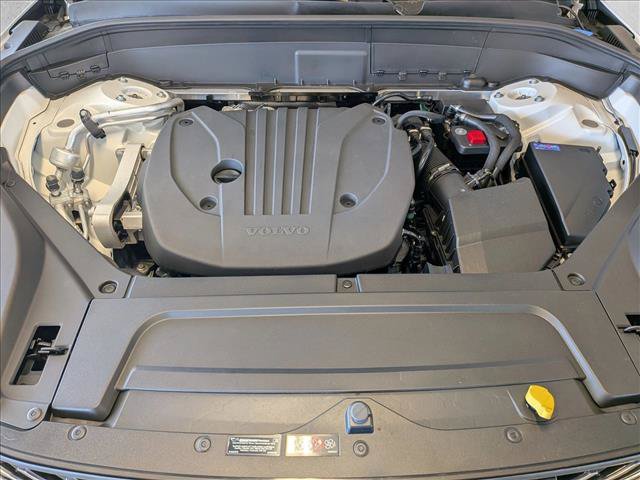 New 2026 Volvo XC90 B5 Plus w/ Protection Package AWD/4WD image 19