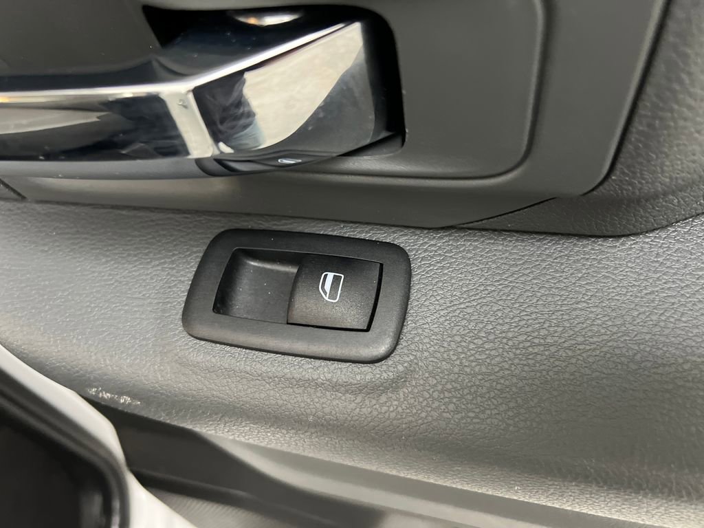 Used 2024 RAM 1500 Classic SLT image 20