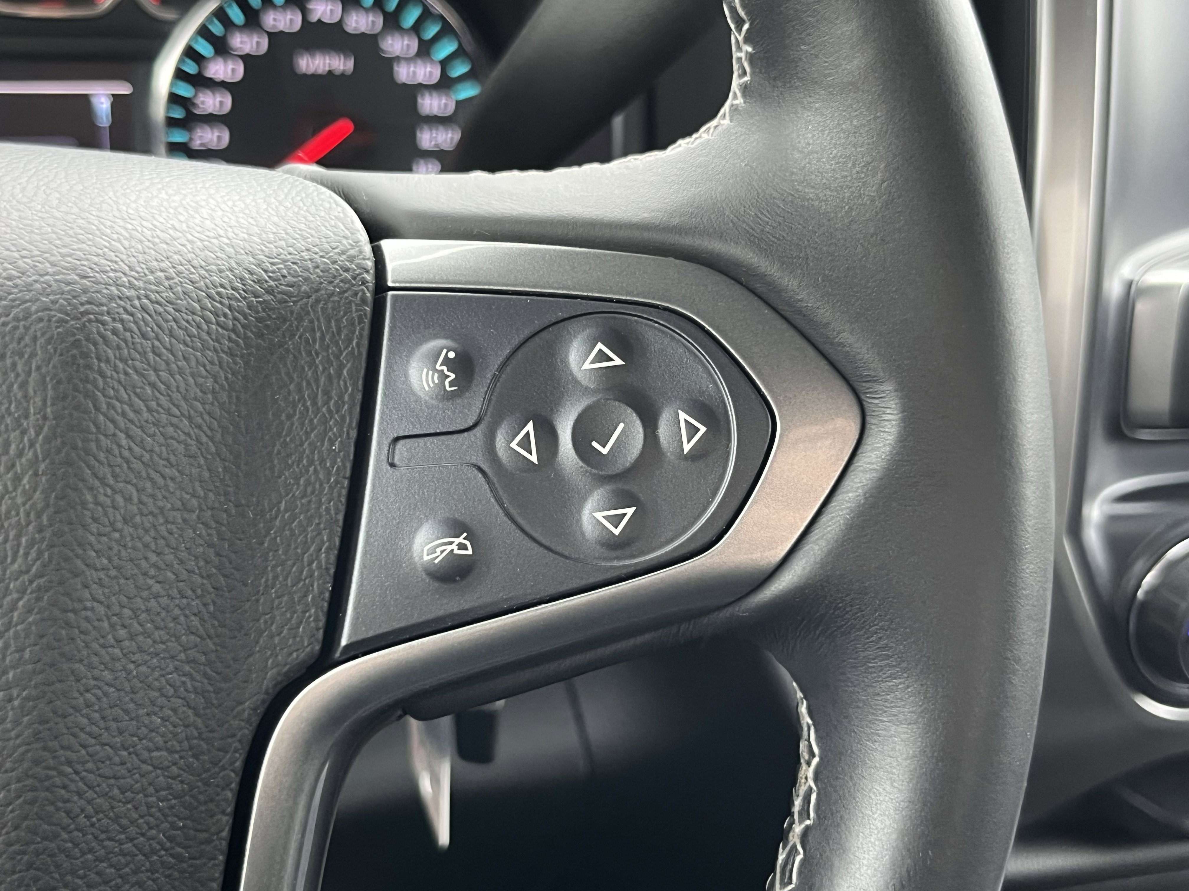 Used 2017 Chevrolet Silverado 1500 LT w/ All Star Edition AWD/4WD image 27