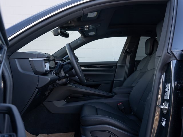 New 2026 Porsche Macan 4 Electric image 18