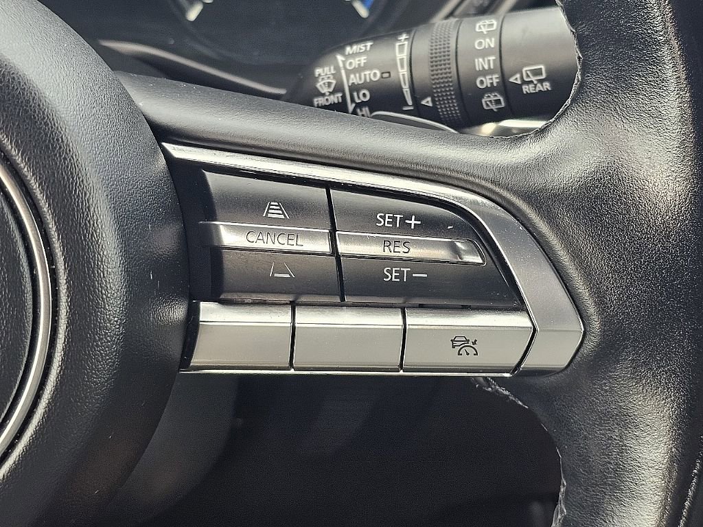 Certified 2022 MAZDA MX-30 Electric w/ Premium Plus Pkg FWD image 33