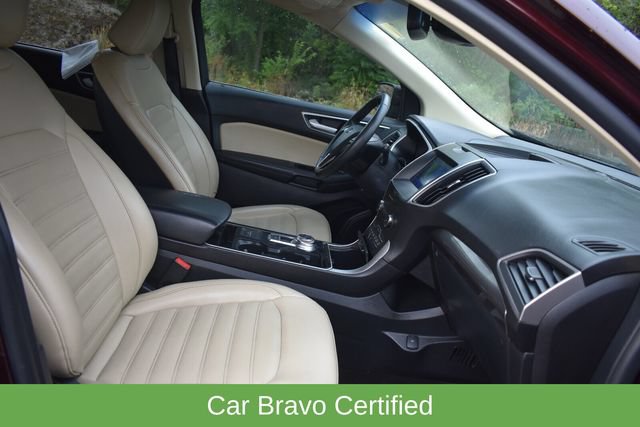 Used 2020 Ford Edge SEL w/ Convenience Package FWD image 13