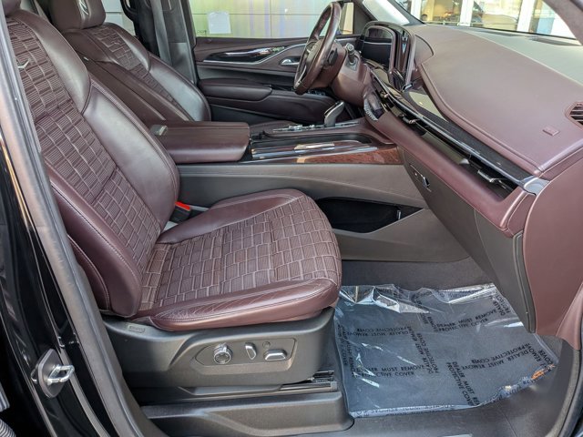 Used 2021 Cadillac Escalade Sport Platinum w/ LPO, ONYX Package RWD image 21