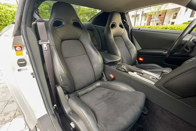 Used 2010 Nissan GT-R Premium AWD/4WD image 82