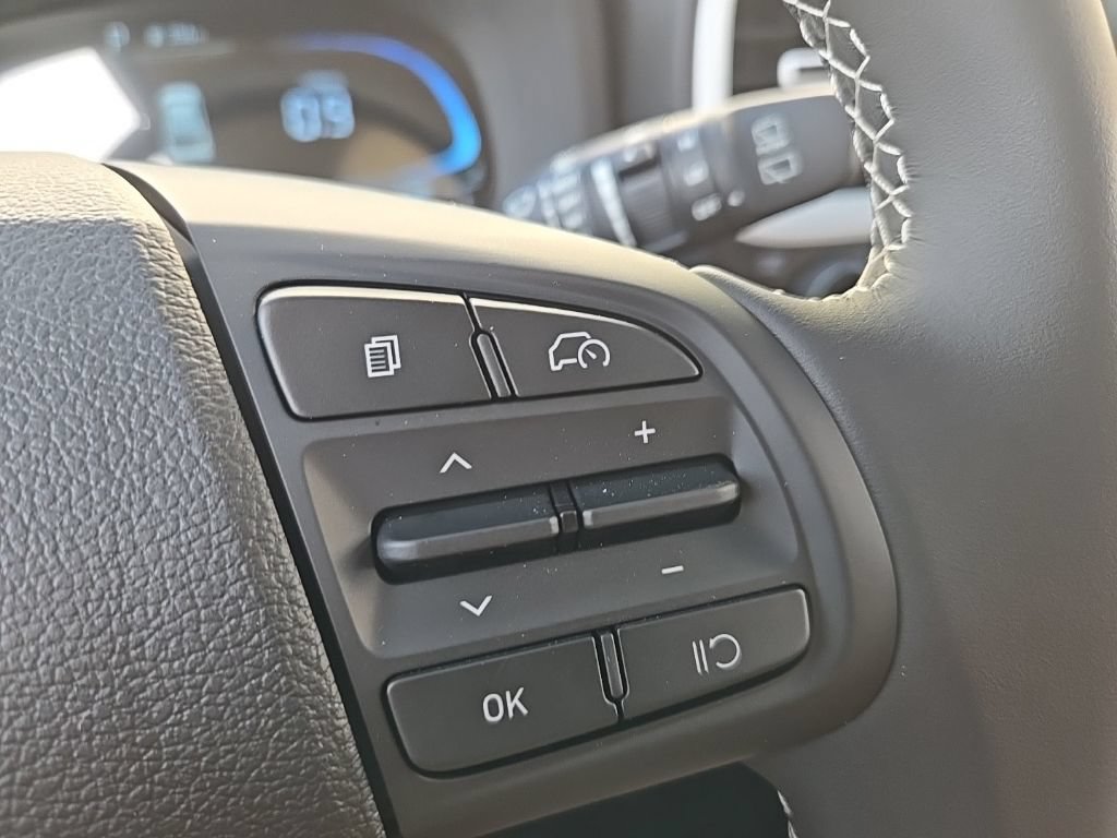New 2026 Hyundai Venue SEL FWD image 35