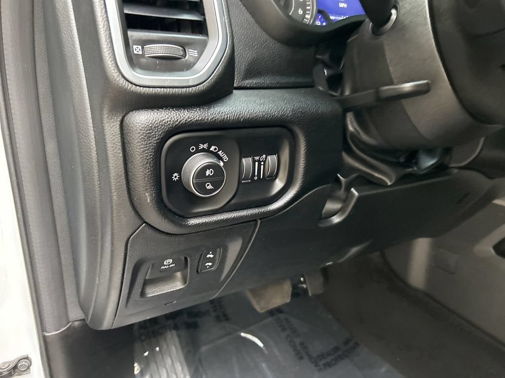Used 2026 RAM 1500 Laramie AWD/4WD image 42