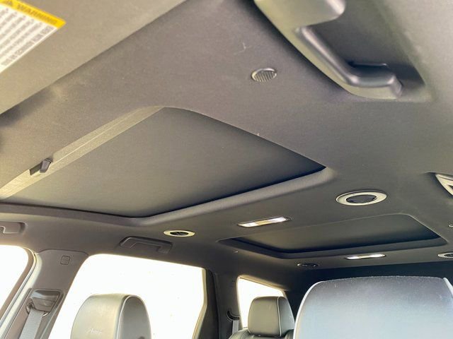 Used 2023 Buick Enclave Avenir w/ Avenir Technology Package image 20