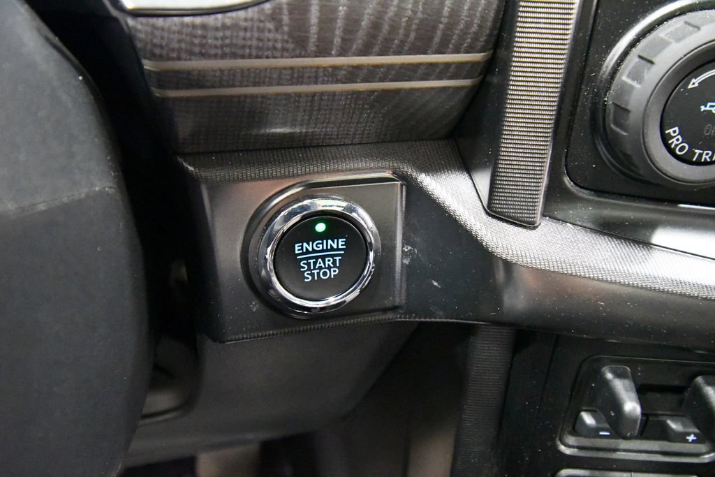 Used 2023 Ford F150 Platinum w/ FX4 Off-Road Package AWD/4WD image 26