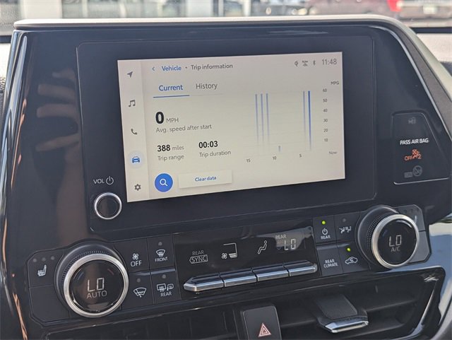 Used 2023 Toyota Highlander XLE image 26