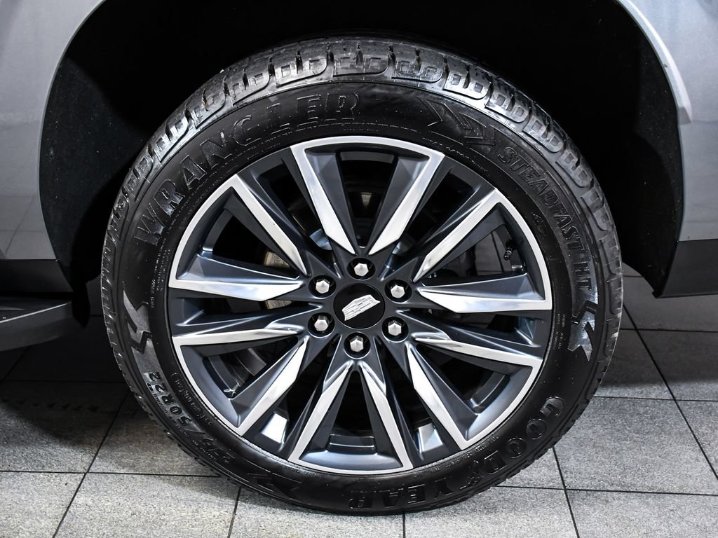 Used 2022 Cadillac Escalade ESV Sport w/ Touring Package AWD/4WD image 8