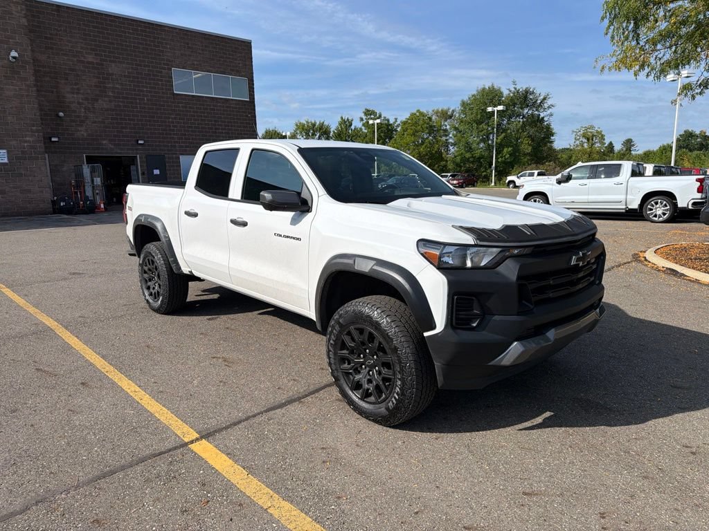 Certified 2025 Chevrolet Colorado Trail Boss AWD/4WD video 2