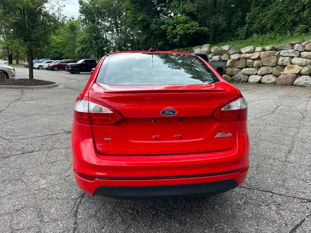 Used 2015 Ford Fiesta SE w/ Equipment Group 201A FWD image 4