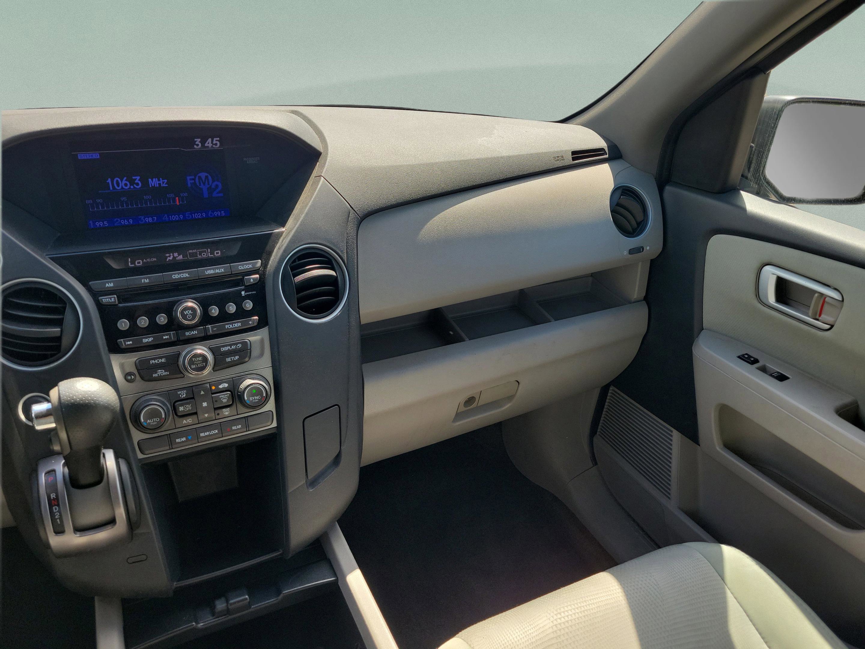 Used 2015 Honda Pilot LX image 16