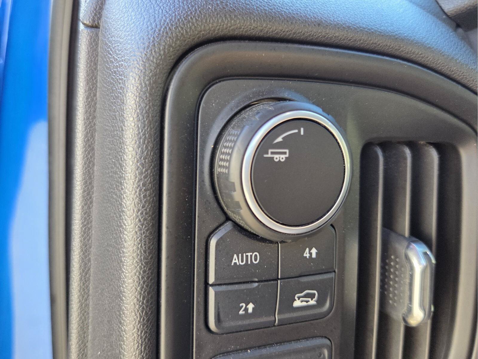 Used 2022 Chevrolet Silverado 1500 Custom AWD/4WD image 31