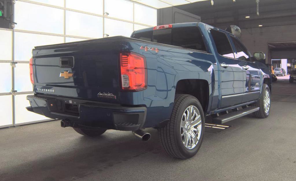 Used 2018 Chevrolet Silverado 1500 High Country AWD/4WD image 8
