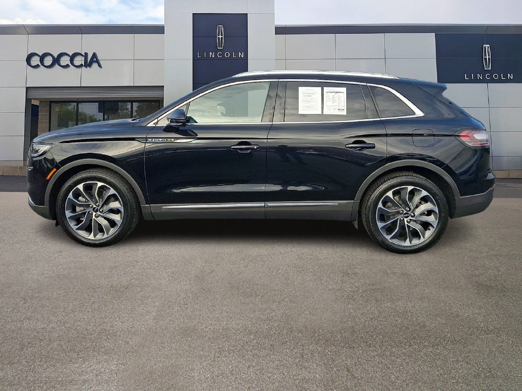 Certified 2022 Lincoln Nautilus Reserve AWD/4WD image 7