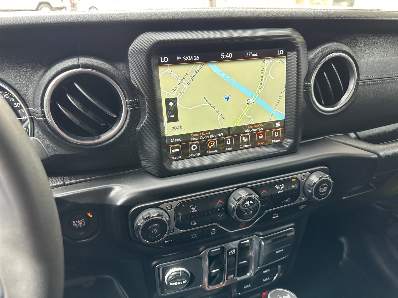 Used 2023 Jeep Wrangler Unlimited Sahara AWD/4WD image 18