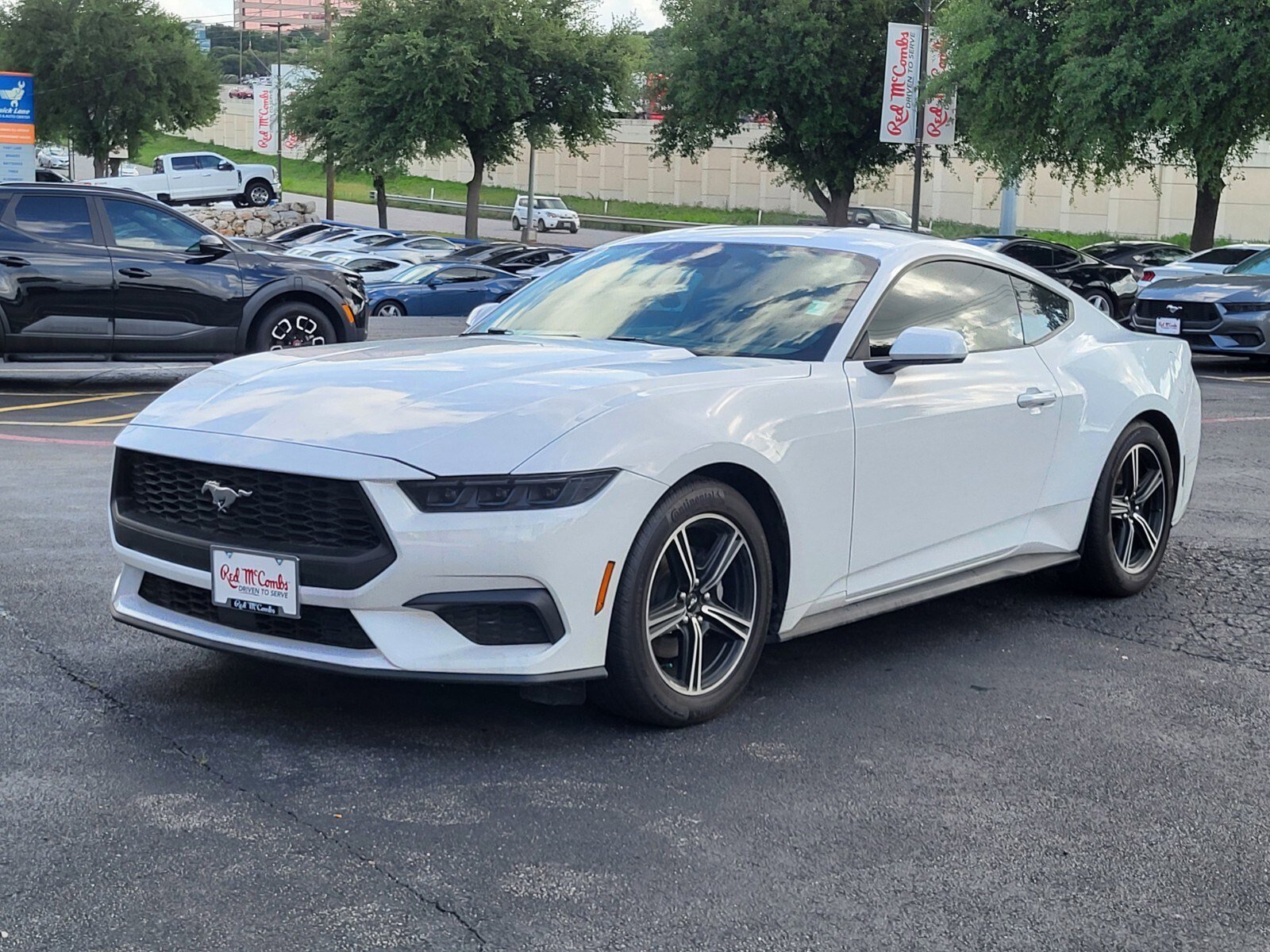 Certified 2025 Ford Mustang Coupe RWD image 8