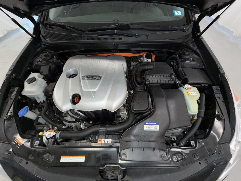 Used 2015 Hyundai Sonata Limited w/ Option Group 02 FWD image 20
