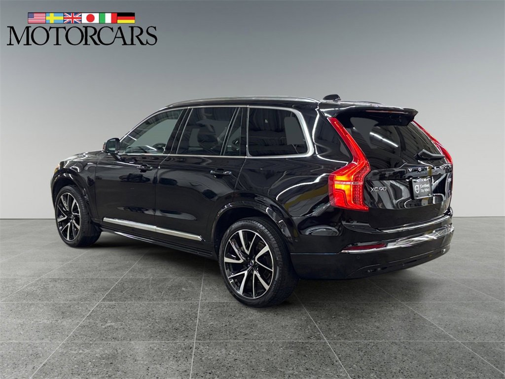 Certified 2025 Volvo XC90 B5 Plus w/ Protection Package Premier image 5