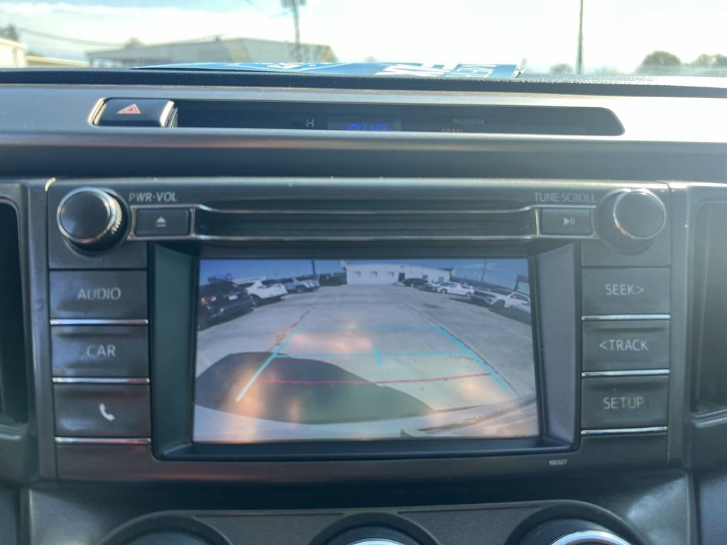Used 2014 Toyota RAV4 LE image 20