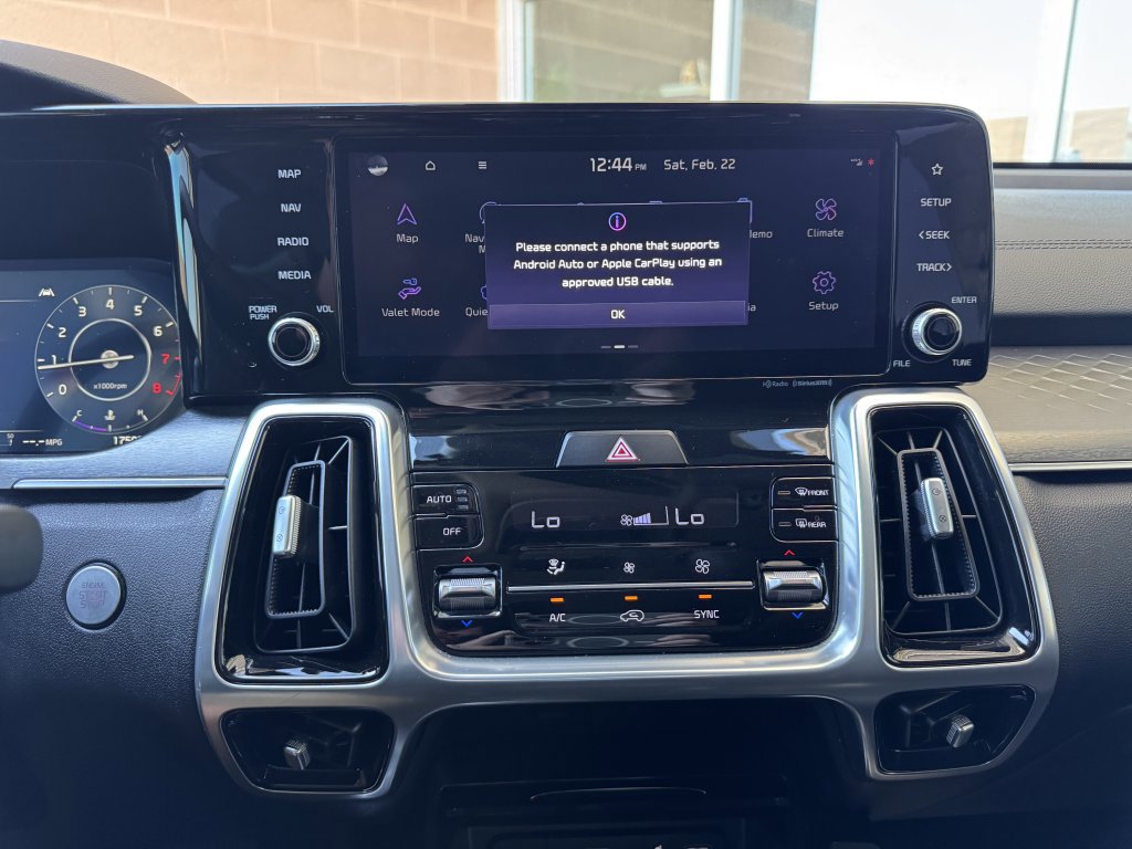 Used 2023 Kia Sorento SX FWD image 25