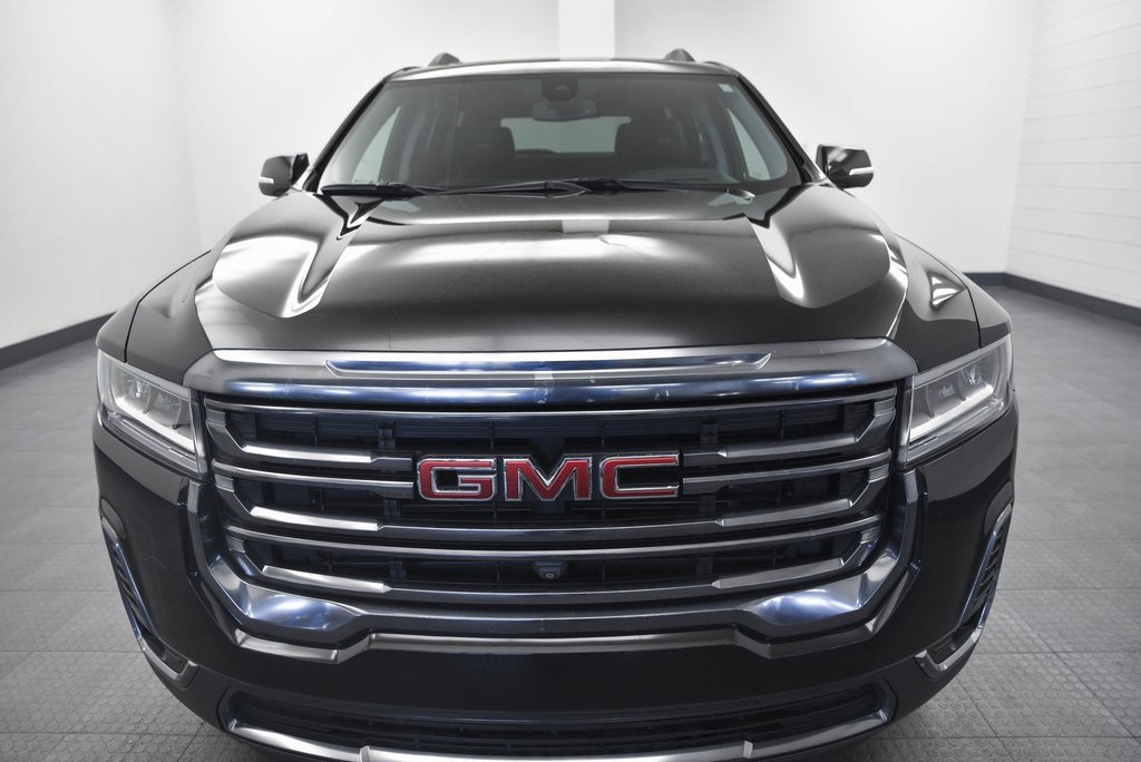 Used 2023 GMC Acadia AT4 image 2