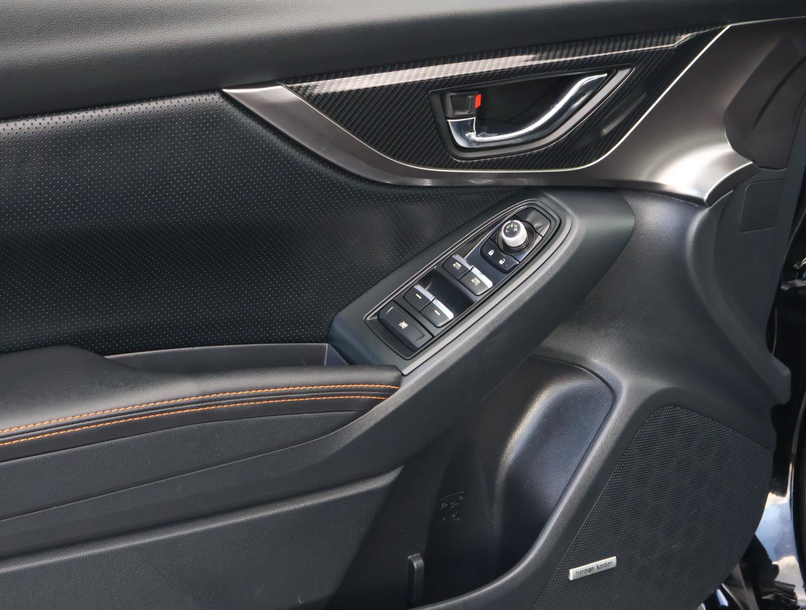 Used 2018 Subaru Crosstrek 2.0i Limited image 15