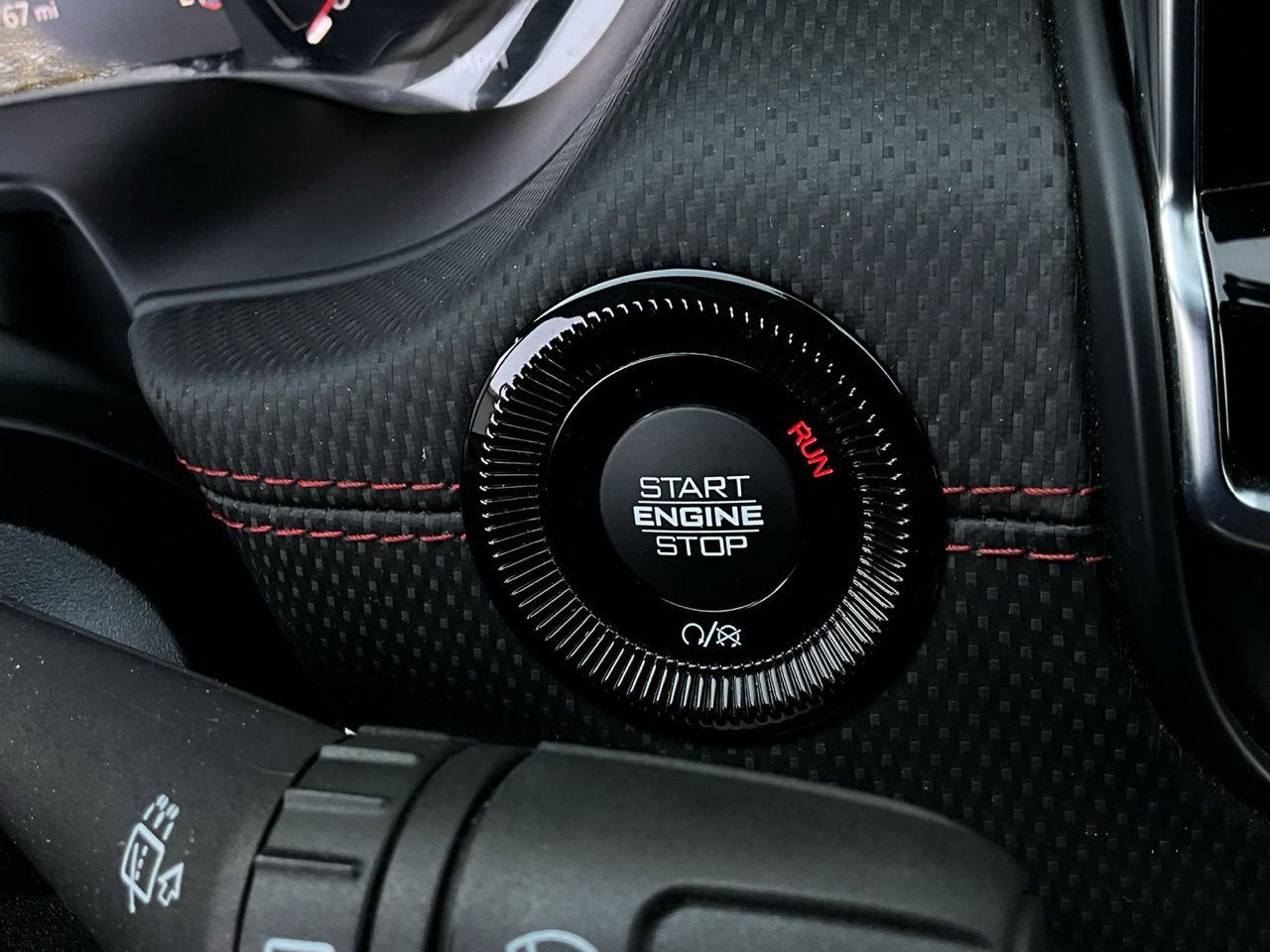 Used 2025 Jeep Compass Trailhawk image 28