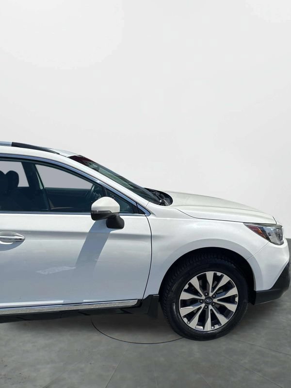 Used 2019 Subaru Outback 2.5i Touring w/ Popular Package #3A AWD/4WD image 30