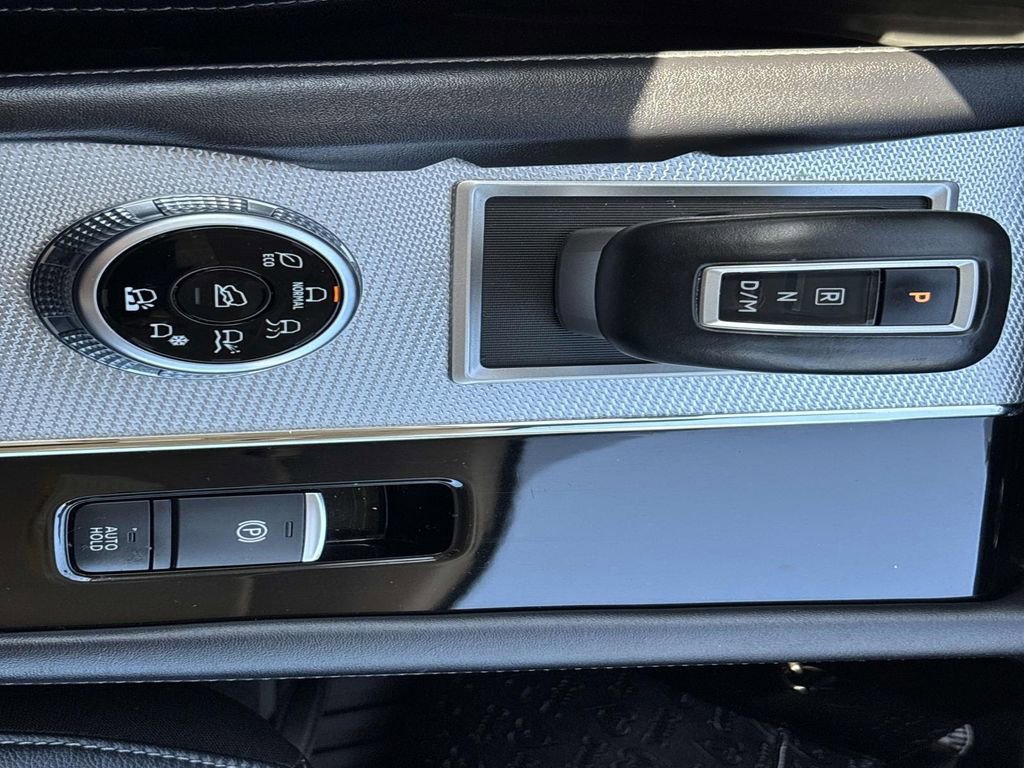 Used 2022 Mitsubishi Outlander SEL image 18