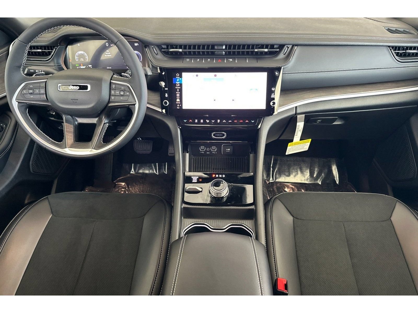 New 2026 Jeep Grand Cherokee Altitude AWD/4WD image 14