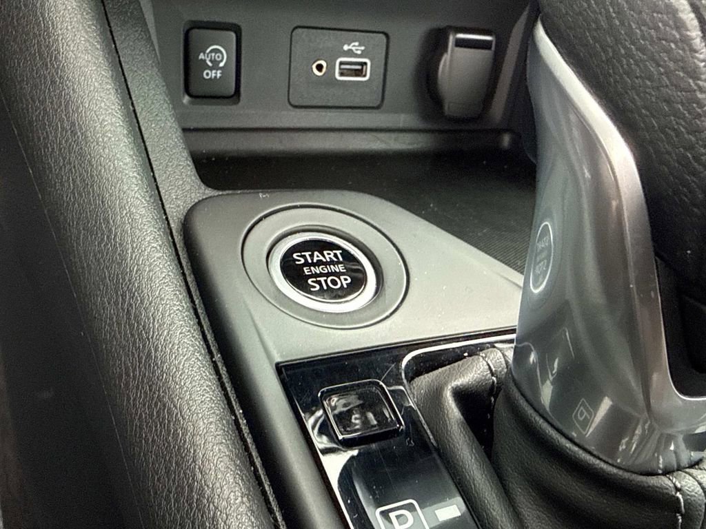 Certified 2025 Nissan Sentra S FWD image 26