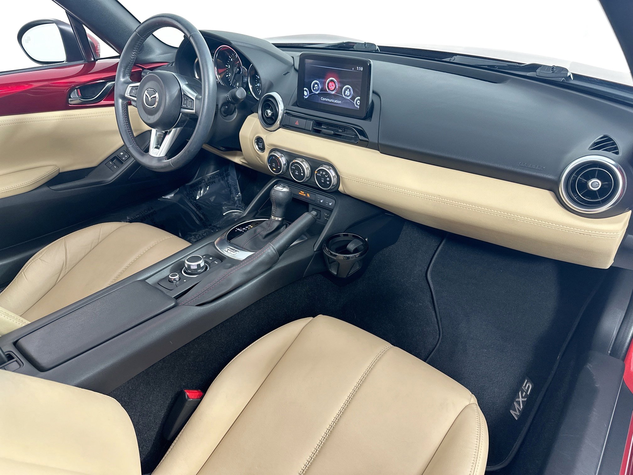 Used 2019 MAZDA MX-5 Miata RF Grand Touring image 26