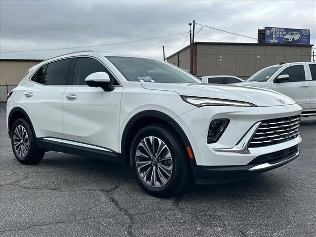 Certified 2025 Buick Envision Preferred AWD/4WD image 2