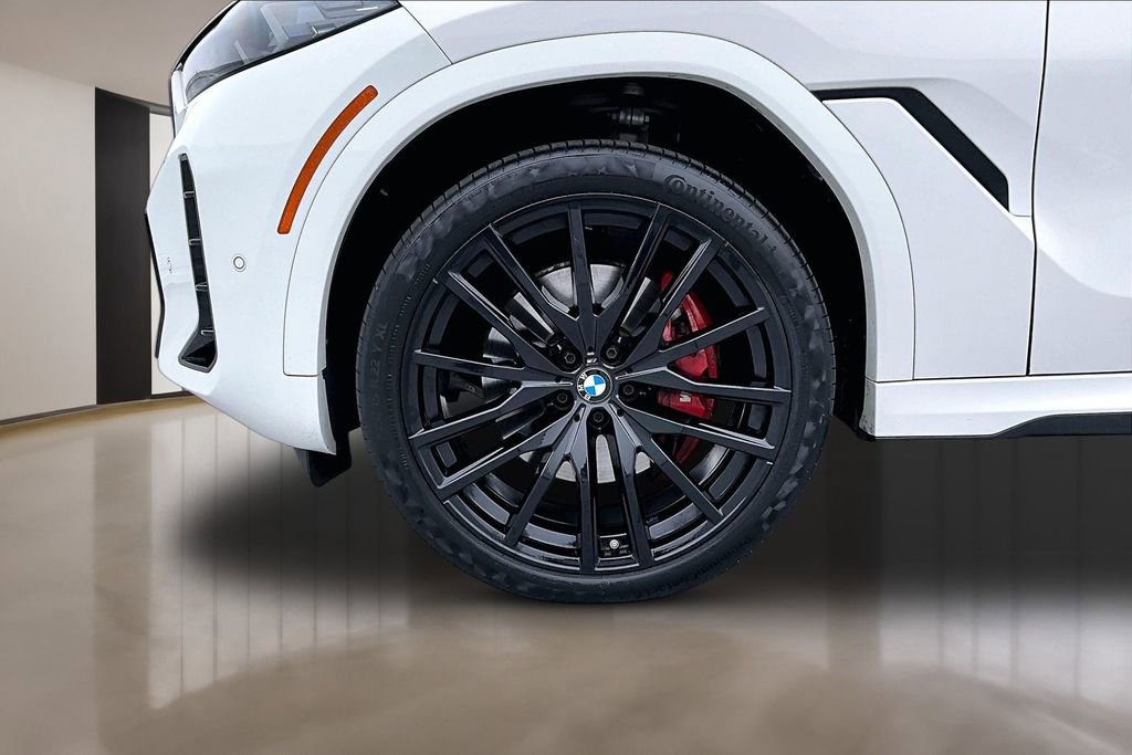 Used 2024 BMW X6 xDrive40i w/ Premium Package AWD/4WD image 32
