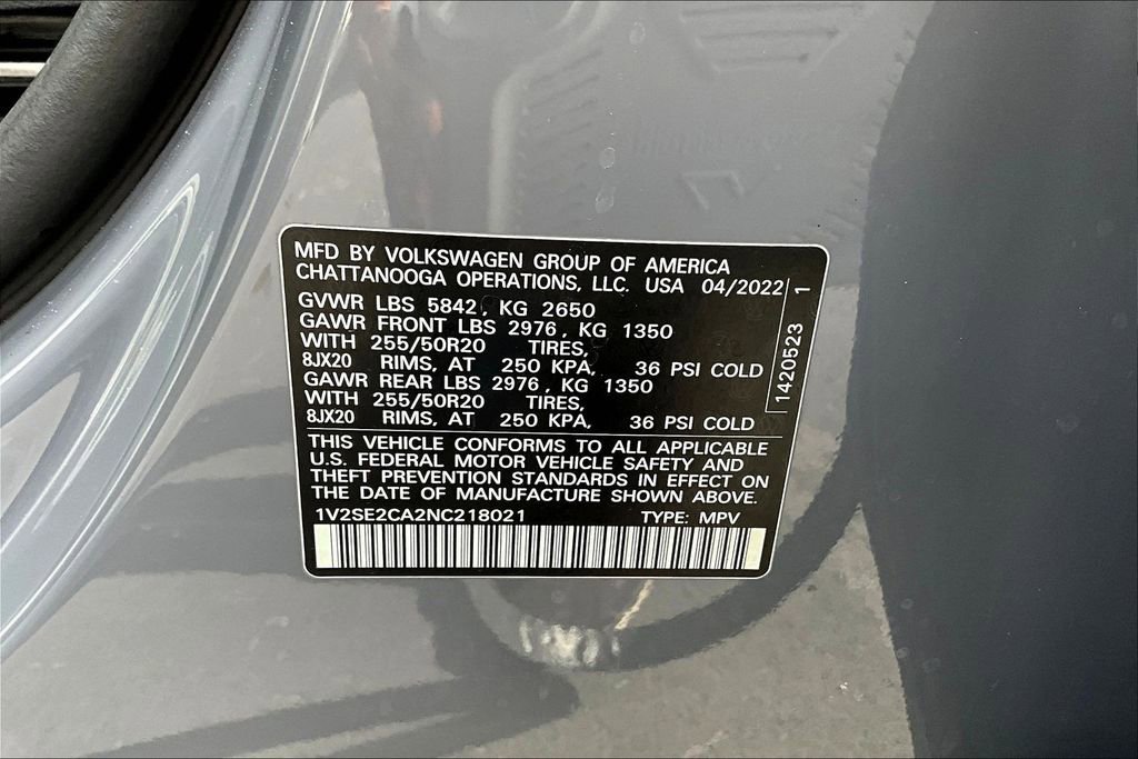 Used 2022 Volkswagen Atlas Cross Sport SEL R-Line AWD/4WD image 20