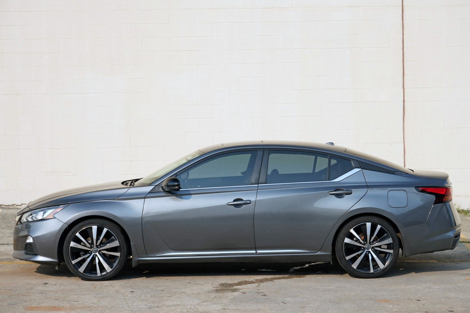 Used 2022 Nissan Altima 2.0 SR FWD image 42