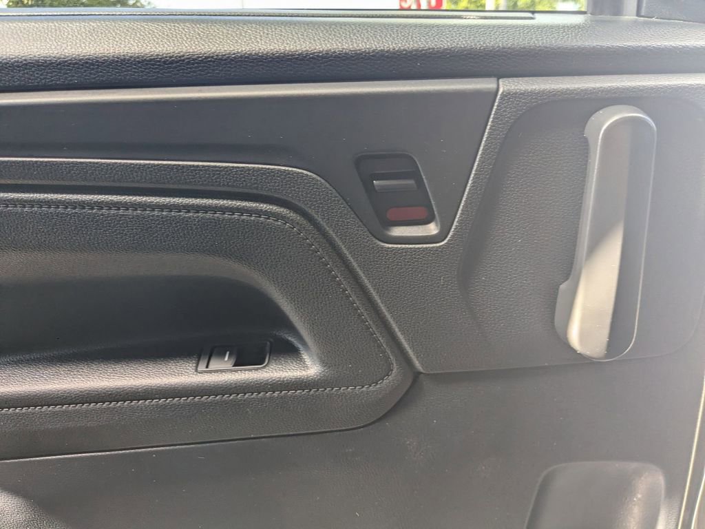 Used 2025 Honda Odyssey Sport-L image 24