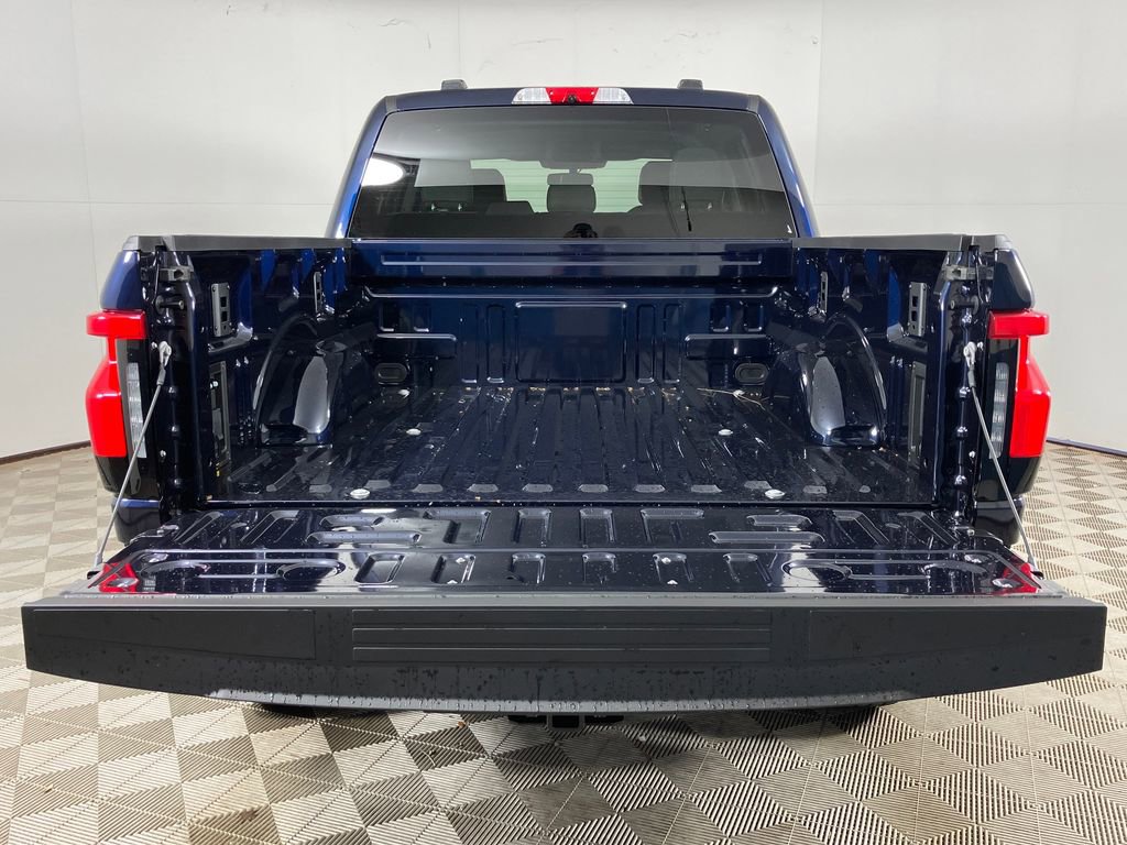 New 2025 Ford F150 Lightning Flash image 27