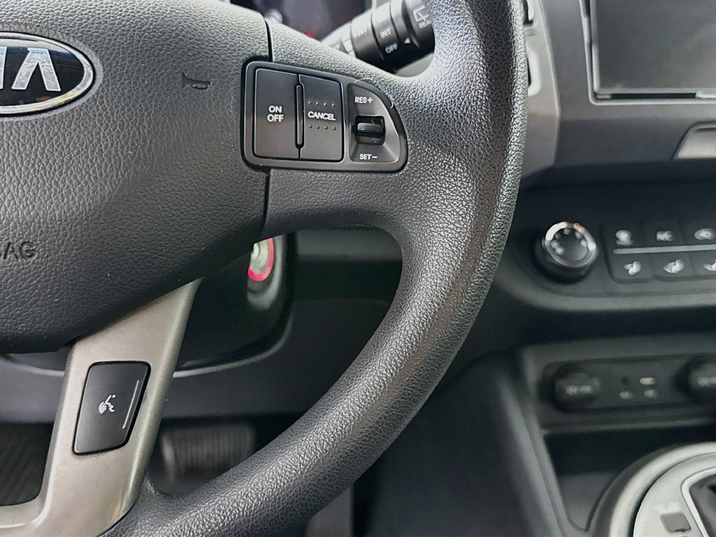 Used 2016 Kia Sportage LX AWD/4WD image 19