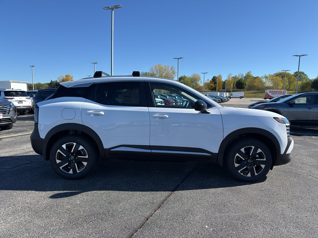 New 2026 Nissan Kicks SV w/ Cold Weather Package image 4