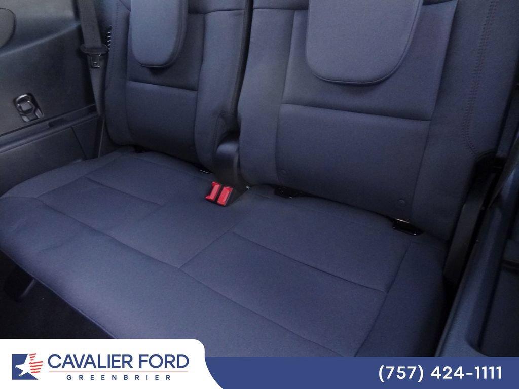 Used 2026 Ford Explorer Active AWD/4WD image 10