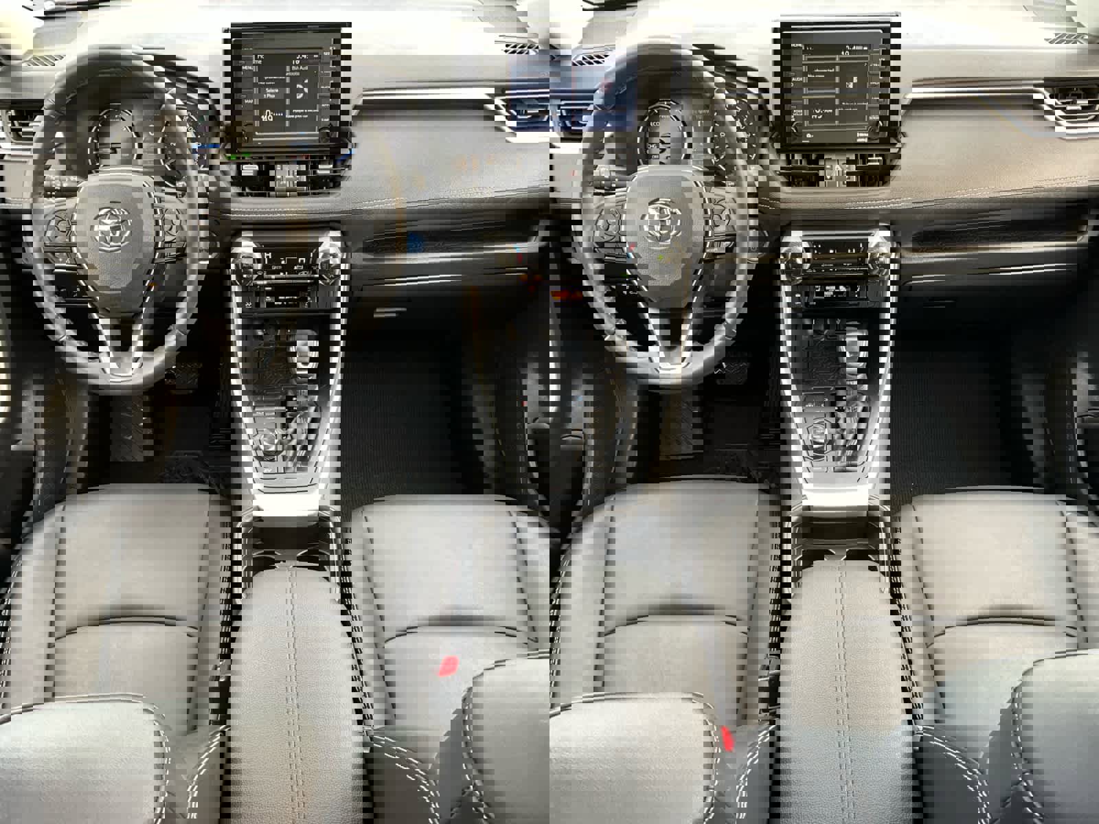 Used 2021 Toyota RAV4 XLE Premium image 12