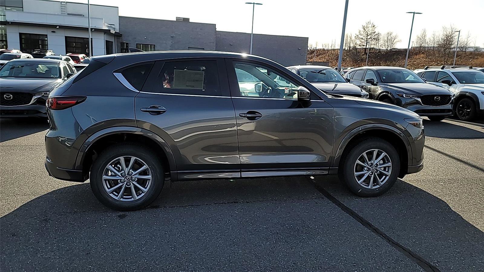New 2025 MAZDA CX-5 AWD 2.5 S w/ Preferred Package image 2