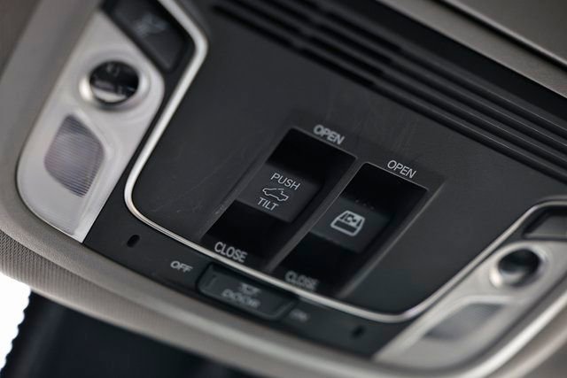 Used 2023 Honda Ridgeline RTL-E image 45