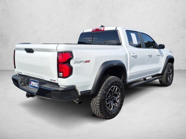 Used 2025 Chevrolet Colorado ZR2 w/ Technology Package AWD/4WD image 5