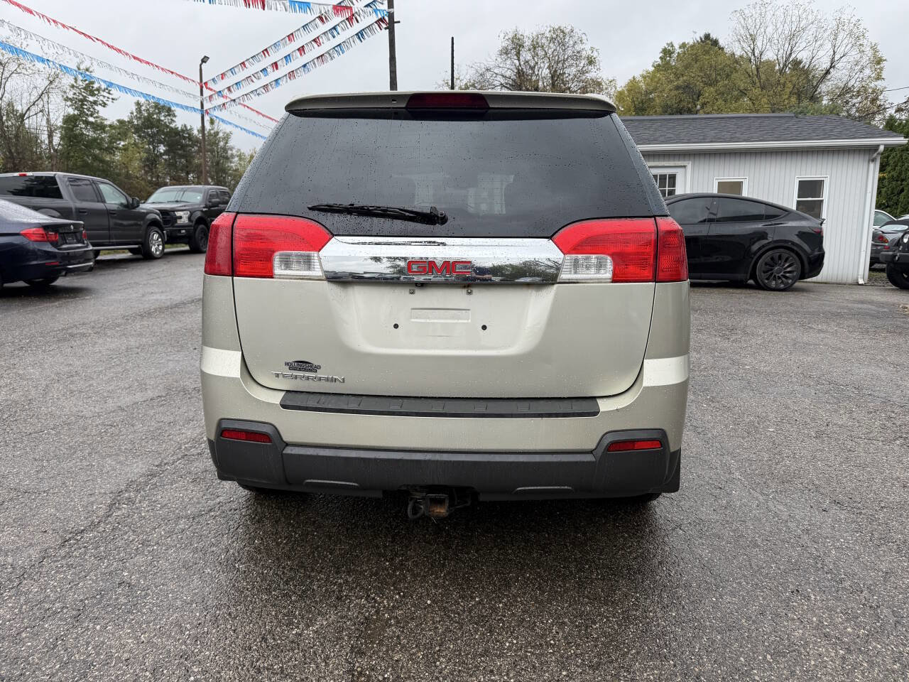 Used 2015 GMC Terrain SLE w/ LPO, Protection Package FWD image 6